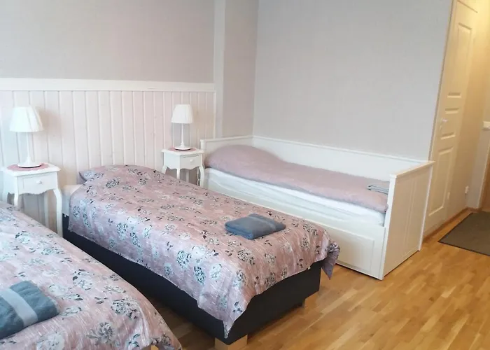 Hostel Nurmbergi Maja *